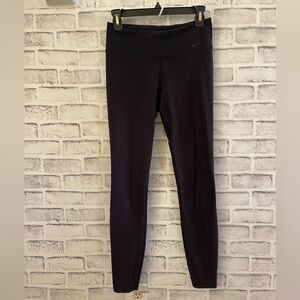 Women’s Nike Dri-Fit One Legend pant leggings, black Small